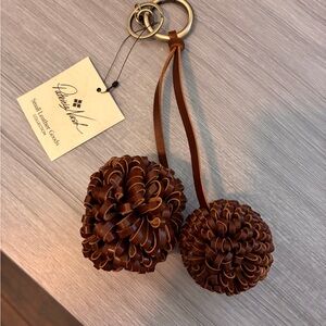 NWT Patricia Nash Tan Leather Keychain